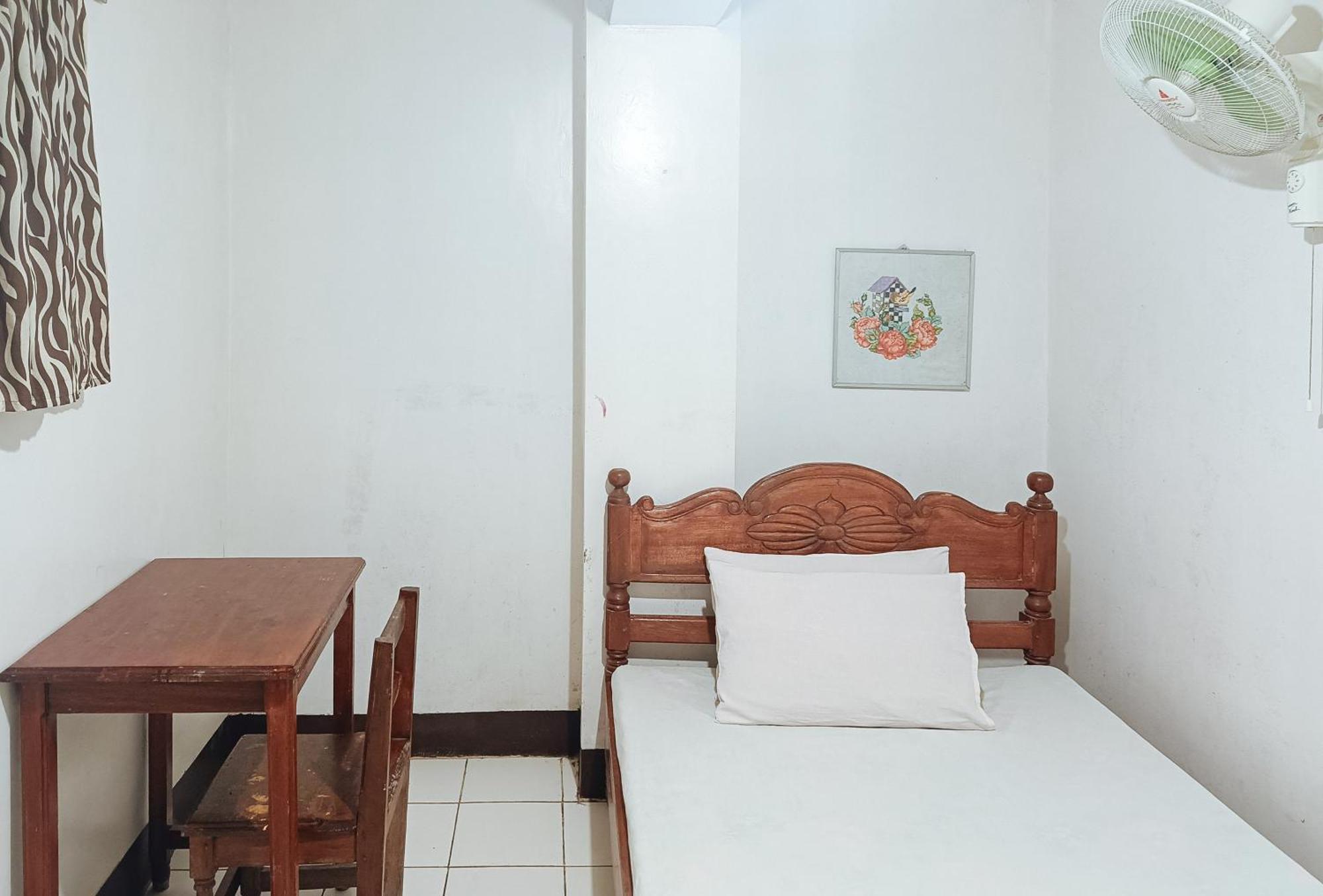 Reddoorz @ Grand Valley Hotel Junction Luna Cagayan Tagaytay City Extérieur photo